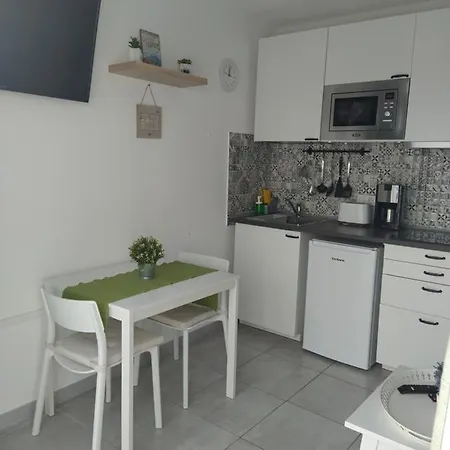 Delfines 2 - Small - Pool View- Good Wifi - 5 Minuts To The Beach * Πουέρτο Ντελ Κάρμεν